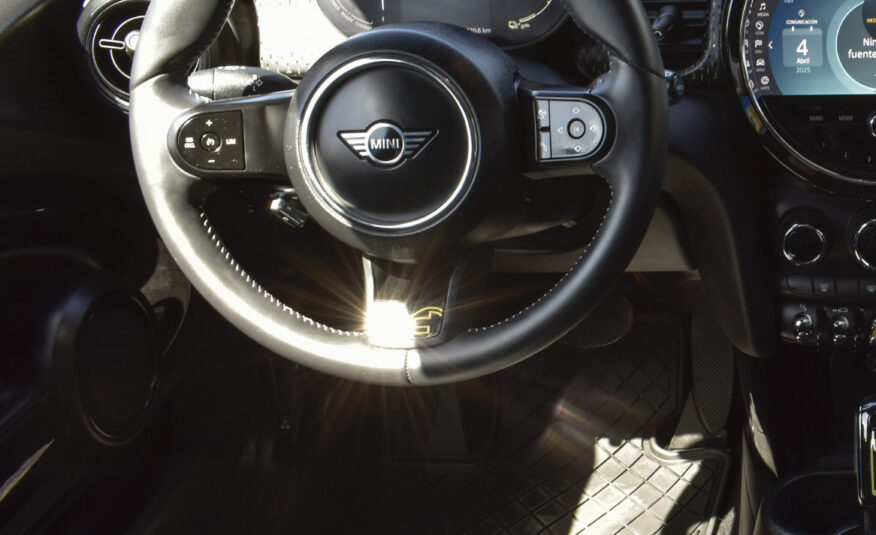 MINI COOPER SE ICONIC 2023