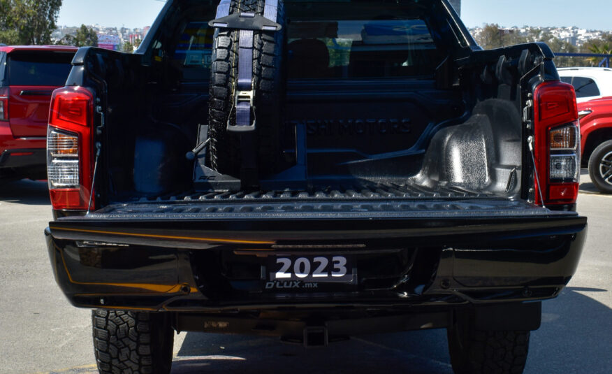 MITSUBISHI L200 LIMITED 2023