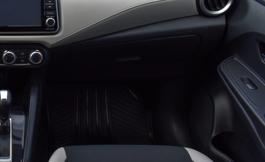 NISSAN VERSA ADVANCE 2021