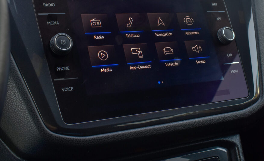VOLKSWAGEN TIGUAN R-LINE 2024