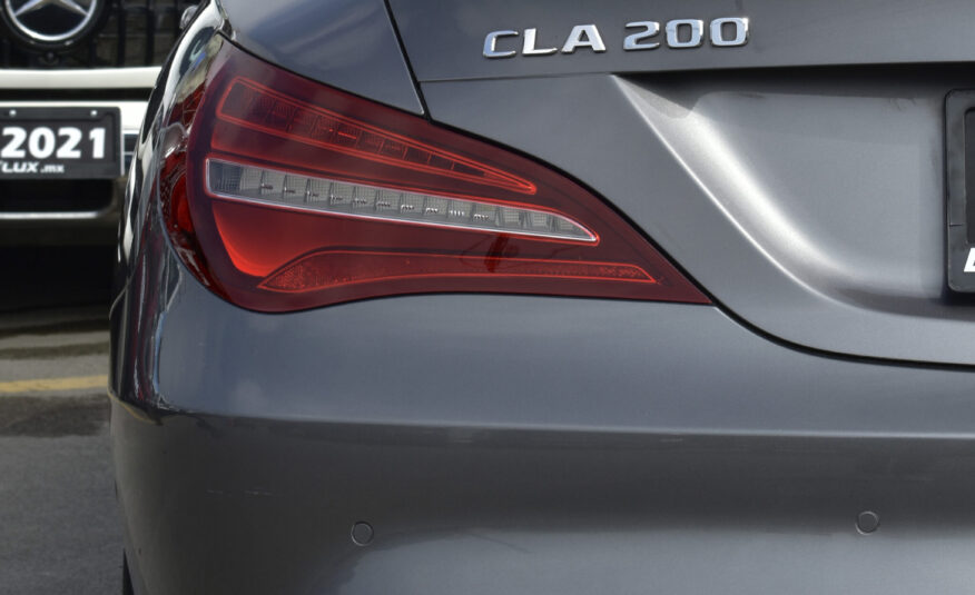 MERCEDES BENZ CLA200 SPORT 2019