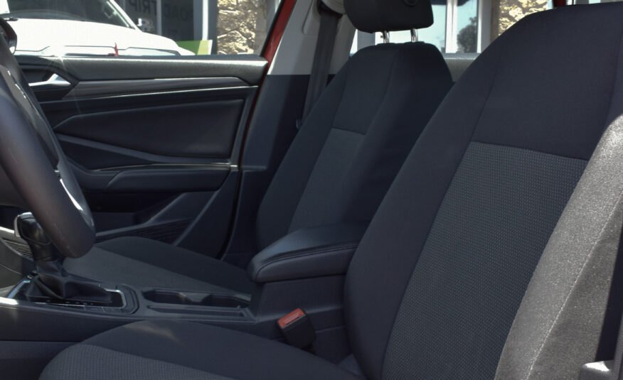 VOLKSWAGEN JETTA COMFORTLINE 2019