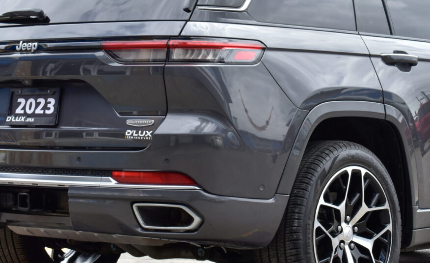 JEEP GRAND CHEROKEE SUMMIT 2023