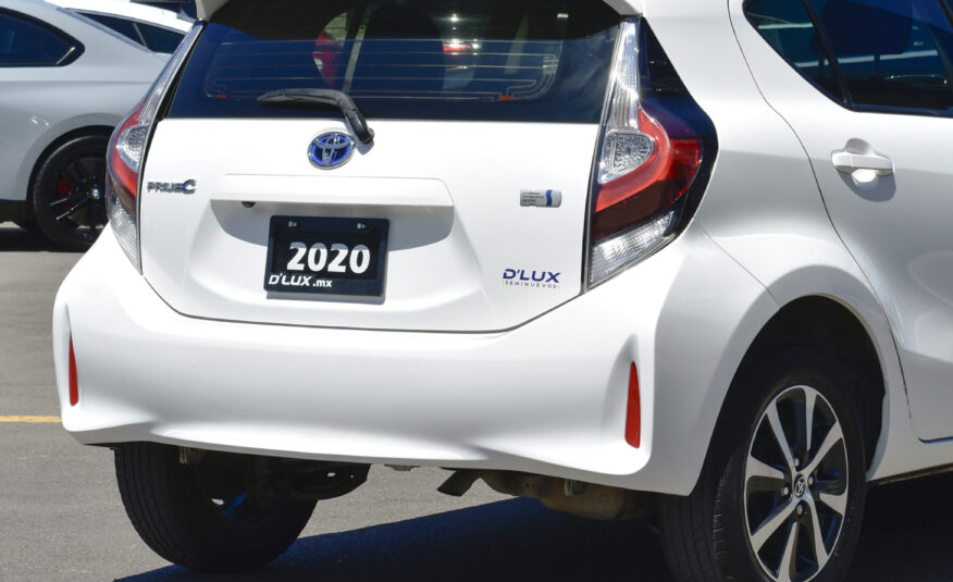 TOYOTA PRIUS C 2020