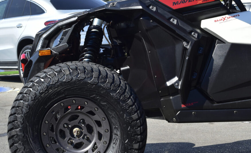 CAN-AM MAVERICK X3 MAX XRC TURBO RR 2024