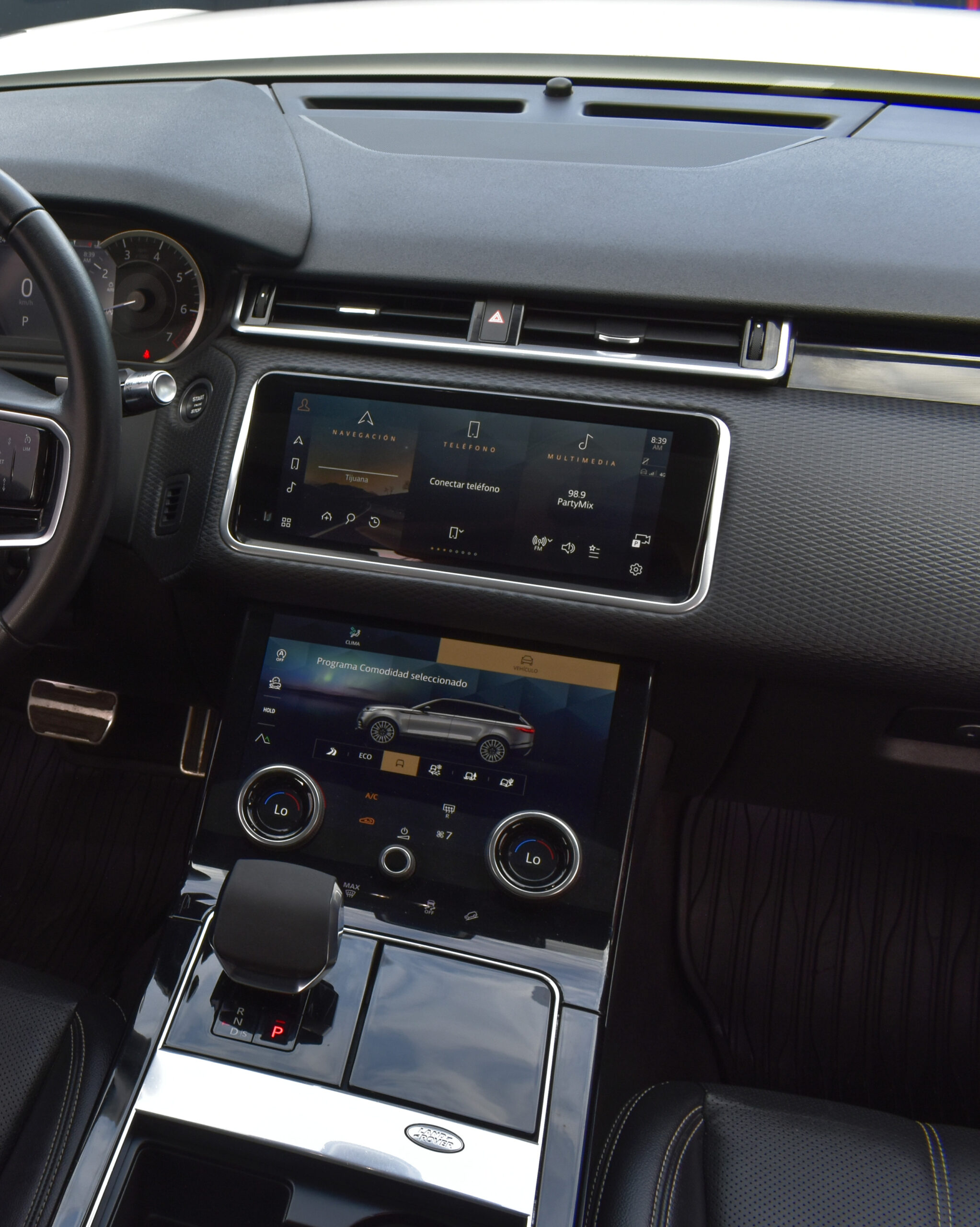 LAND ROVER RANGE ROVER VELAR S R-DYNAMIC 2023