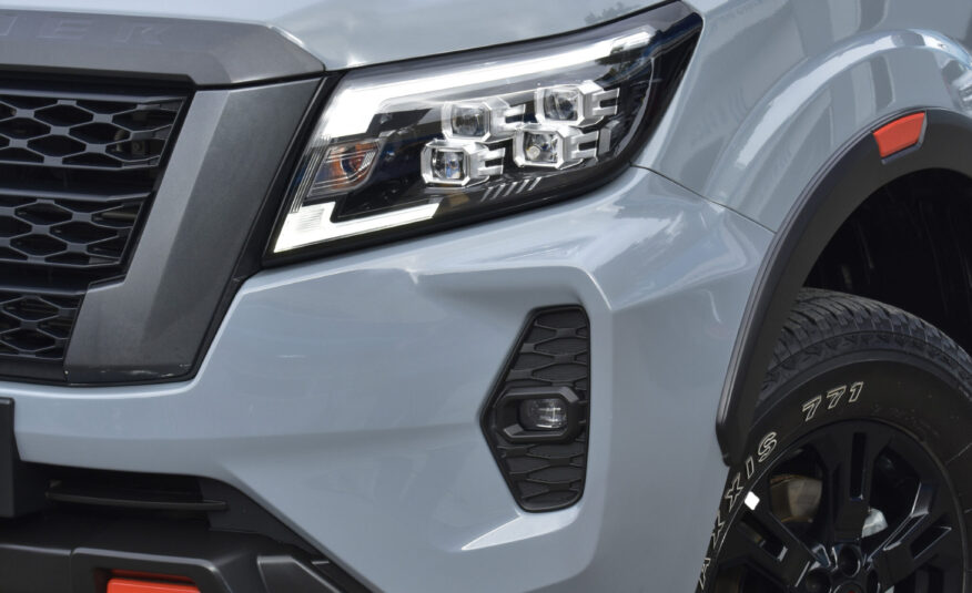 NISSAN FRONTIER PRO-4X 4X4 2023