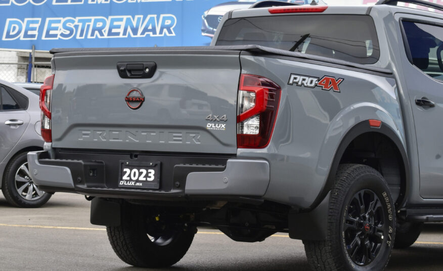 NISSAN FRONTIER PRO-4X 4X4 2023