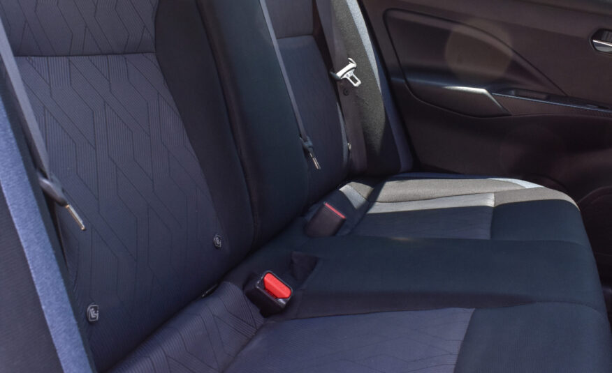 NISSAN VERSA ADVANCE 2023