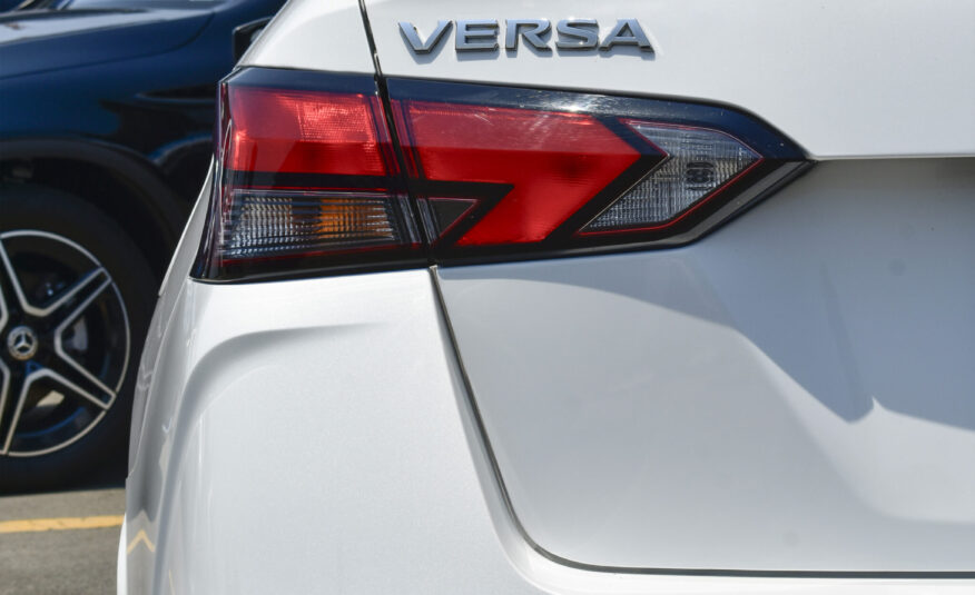 NISSAN VERSA ADVANCE 2023