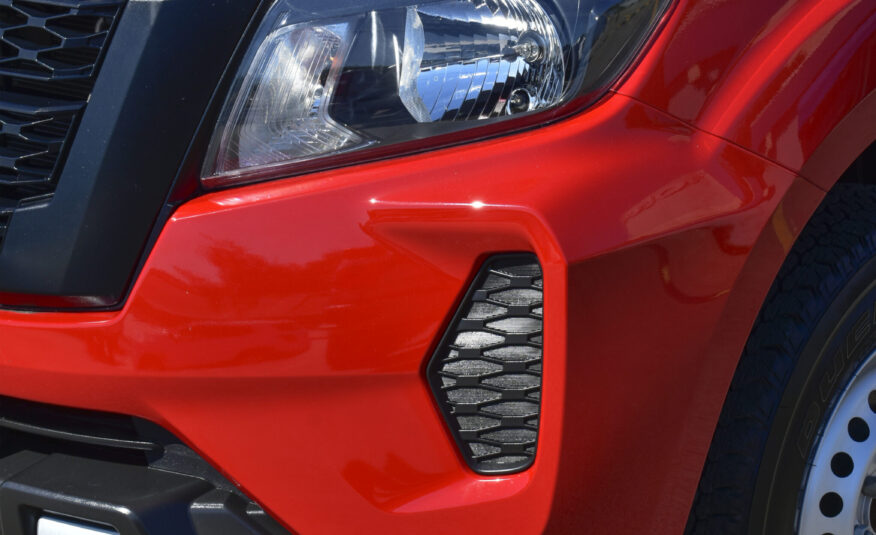 NISSAN NP300 FRONTIER SE 2024