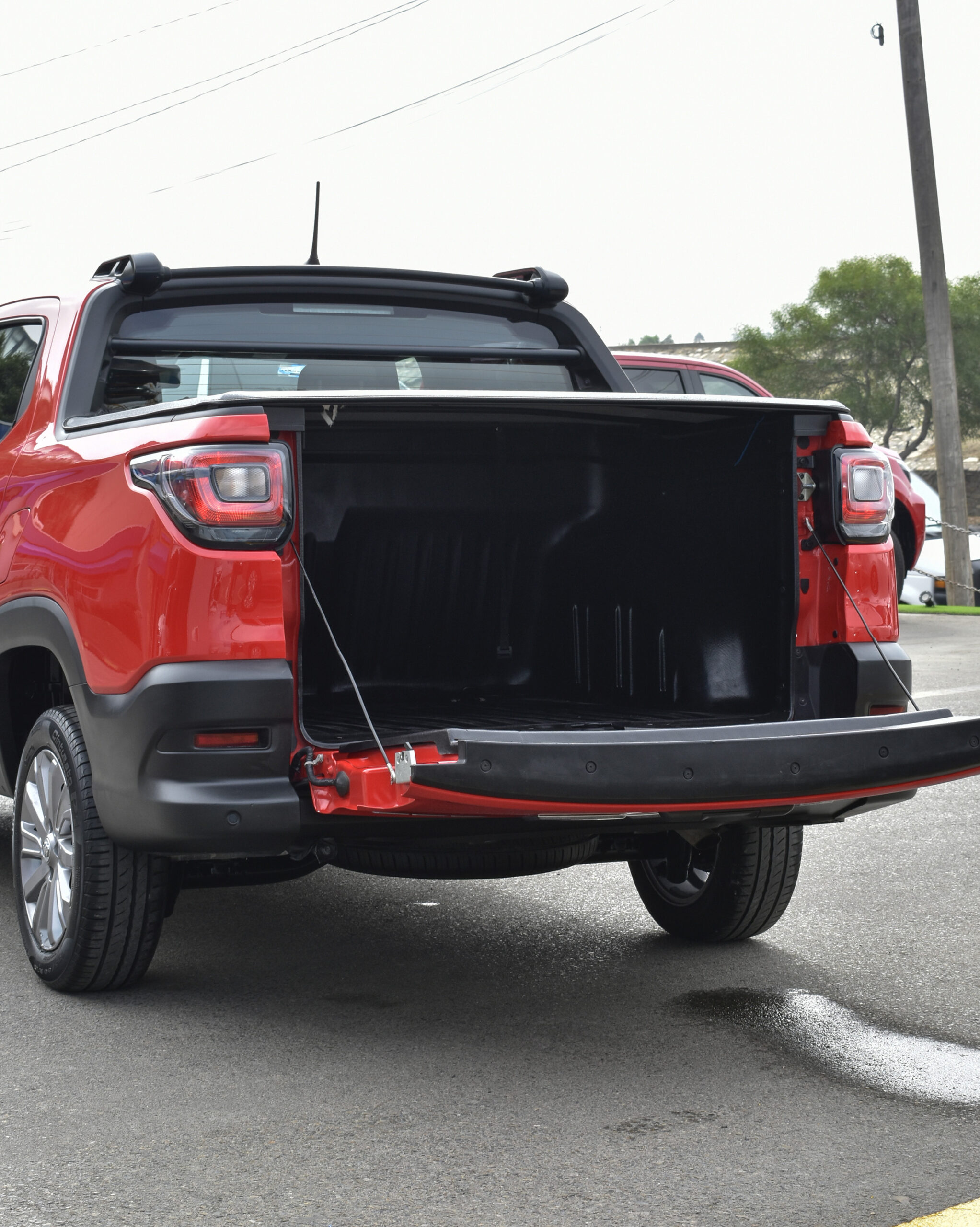 RAM 700 BIGHORN 2023