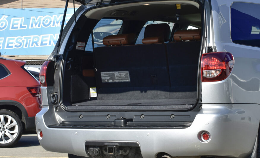 TOYOTA SEQUOIA PLATINUM 2021