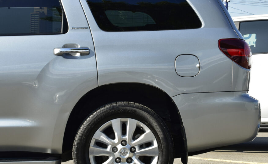 TOYOTA SEQUOIA PLATINUM 2021