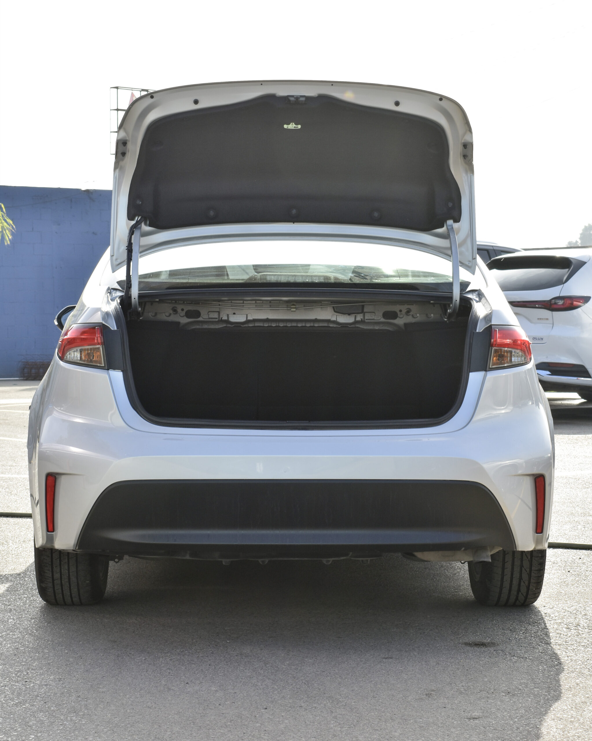 TOYOTA COROLLA XLE 2023