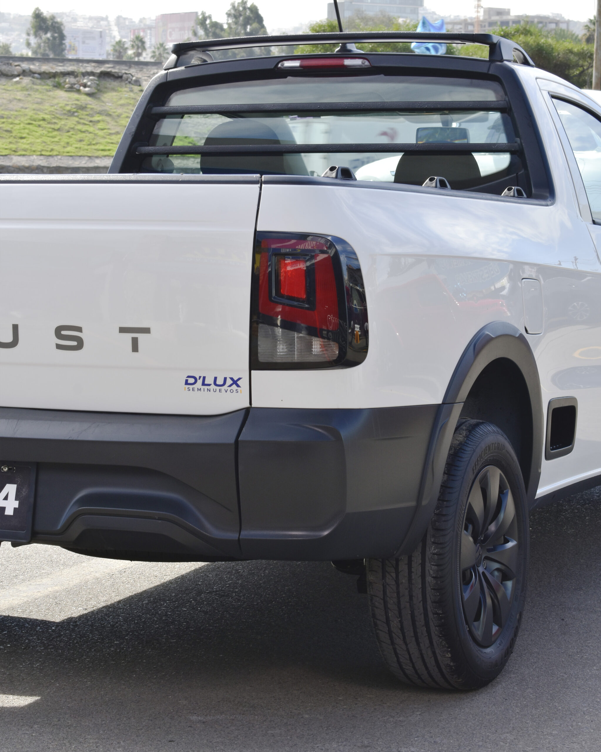 VOLKSWAGEN SAVEIRO ROBUST 2024