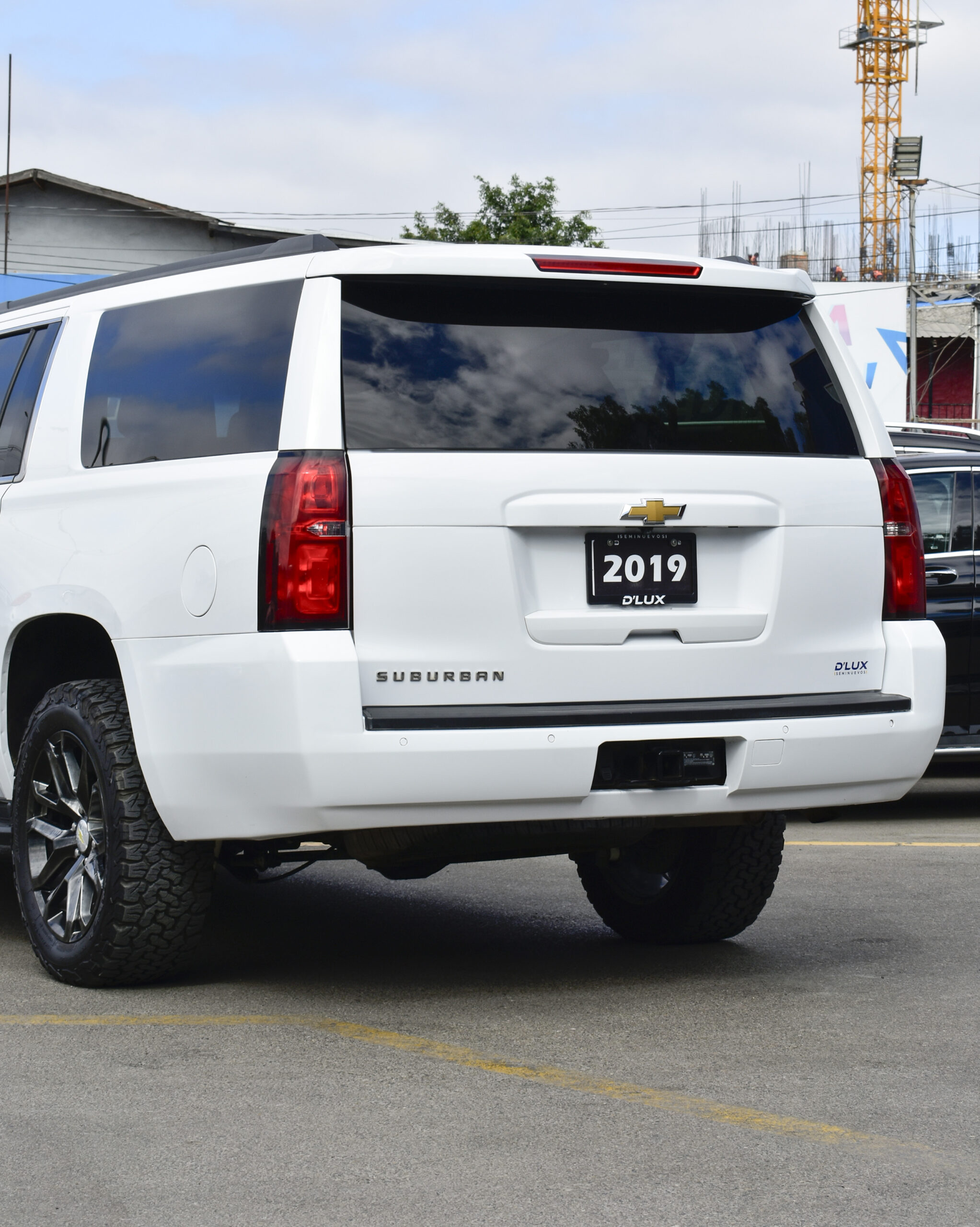 CHEVROLET SUBURBAN LS 2019