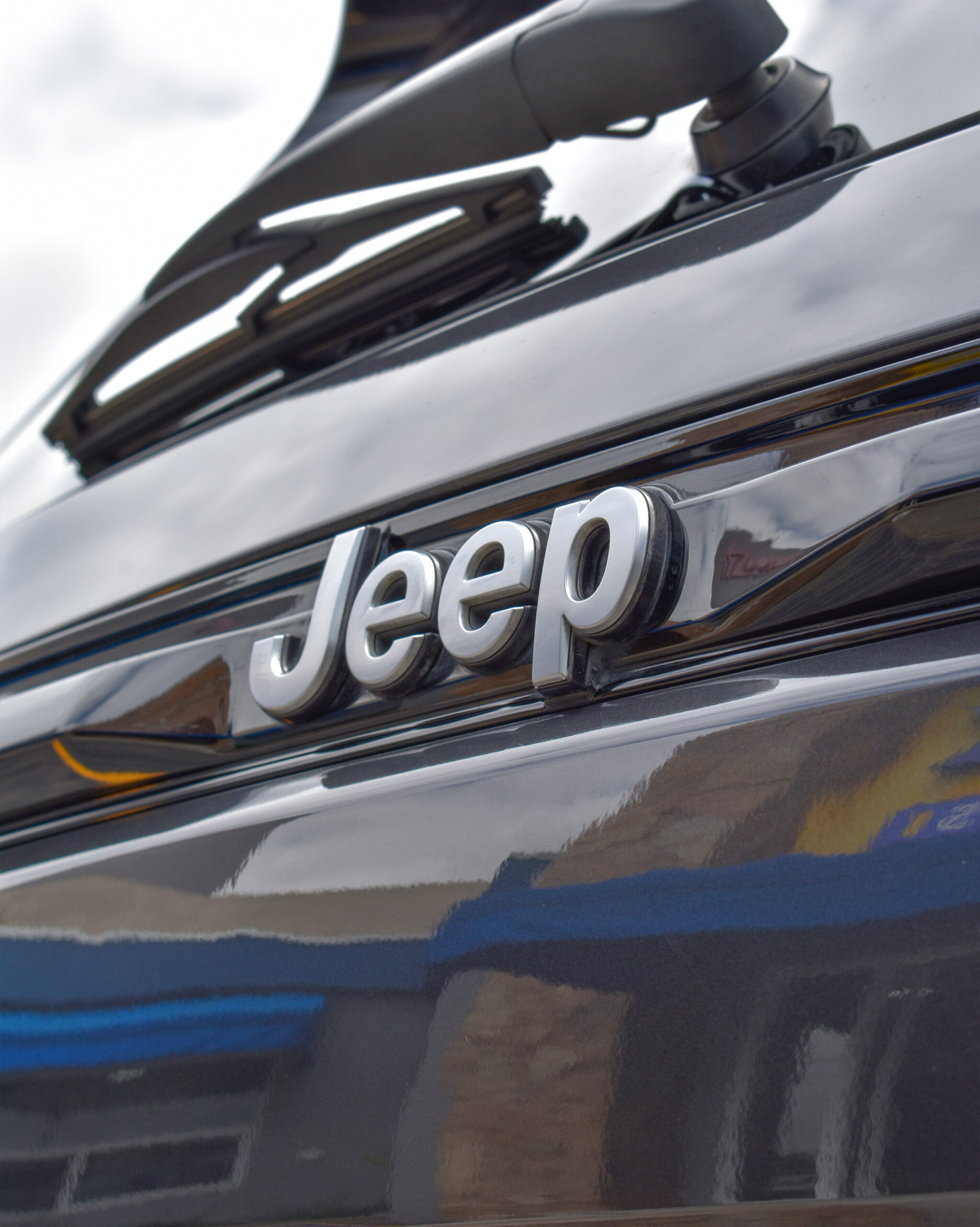 JEEP GRAND CHEROKEE SUMMIT 2023