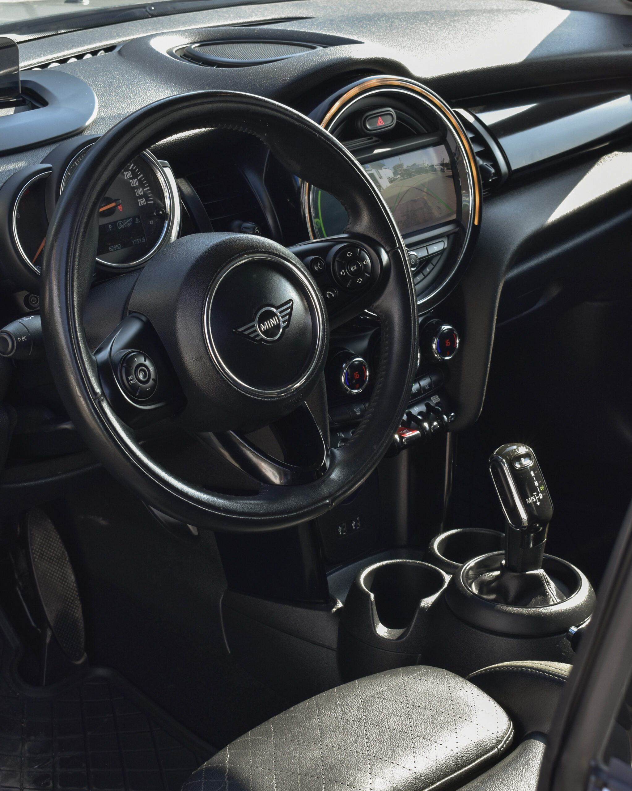 MINI COOPER PEPPER 2020