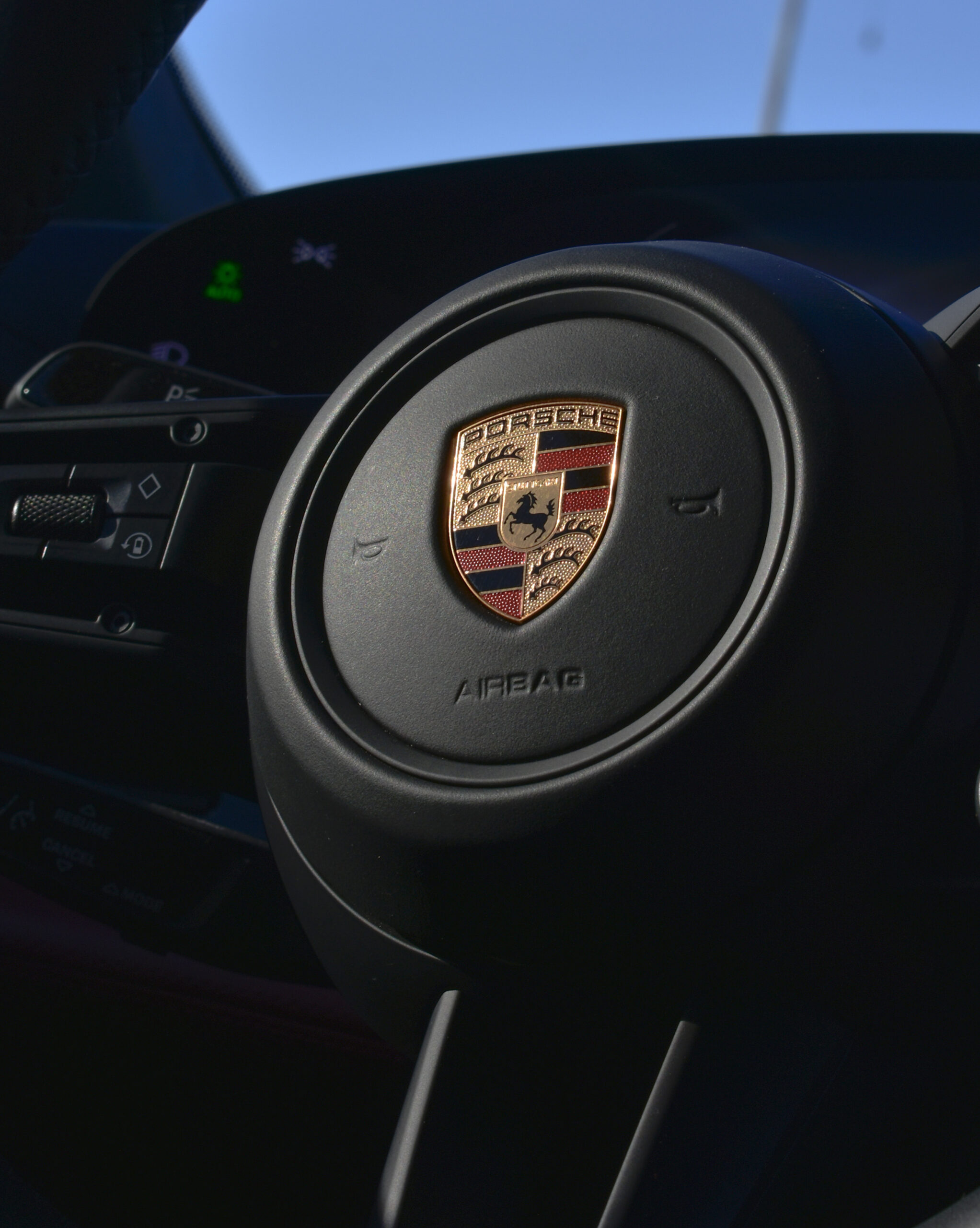 PORSCHE TAYCAN TURBO 2020