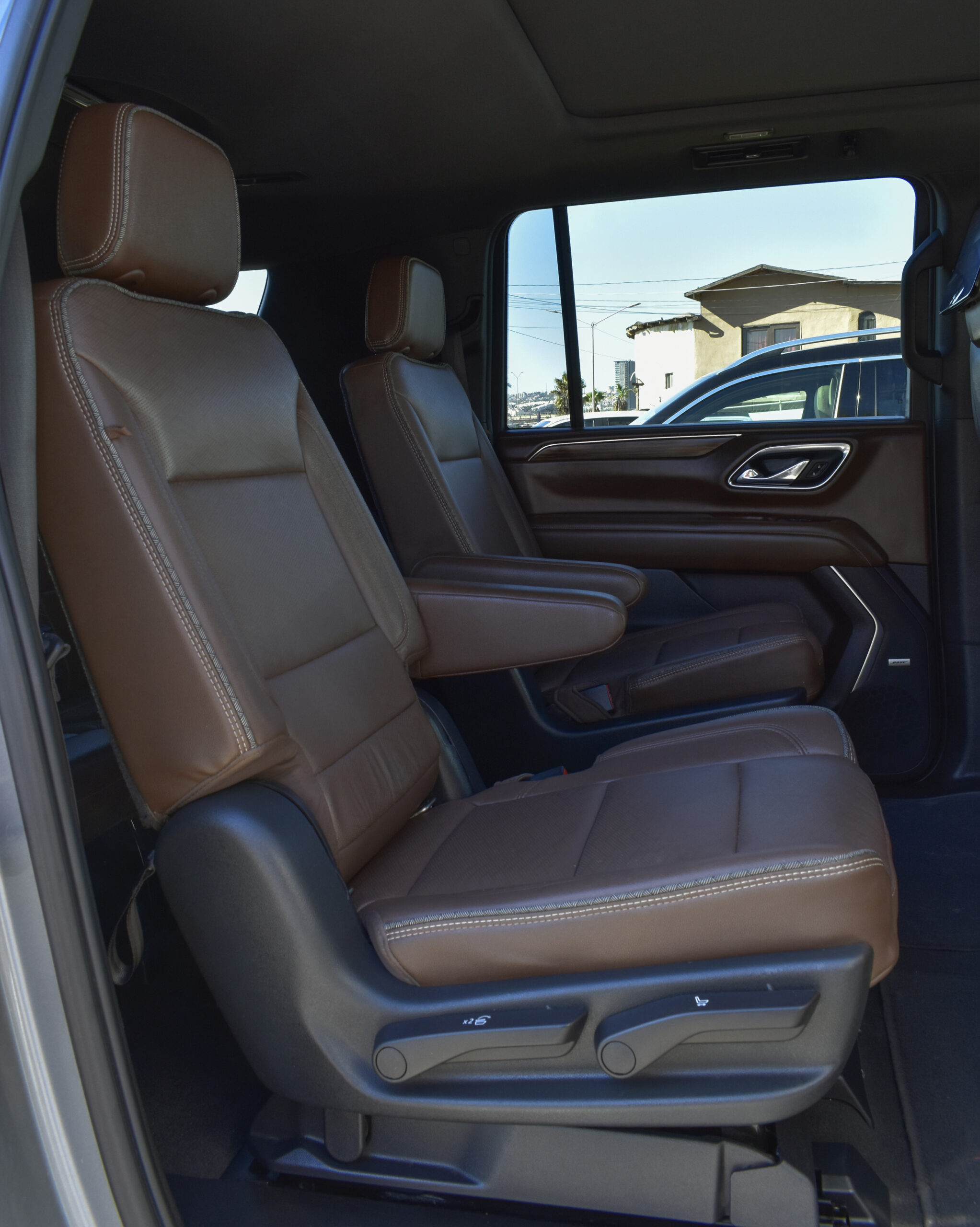 CHEVROLET SUBURBAN HIGHCOUNTRY 2021