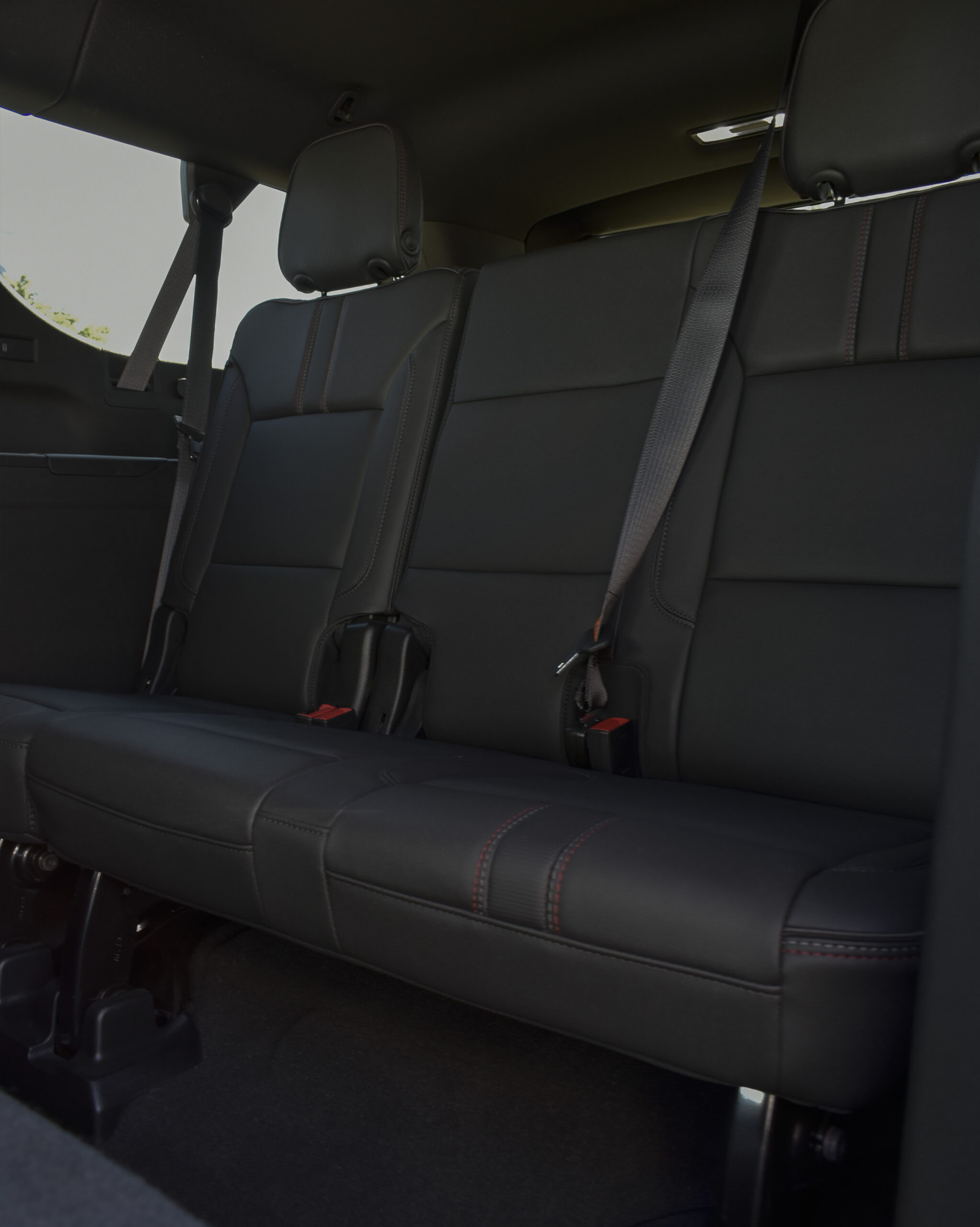 CHEVROLET SUBURBAN RST 2024