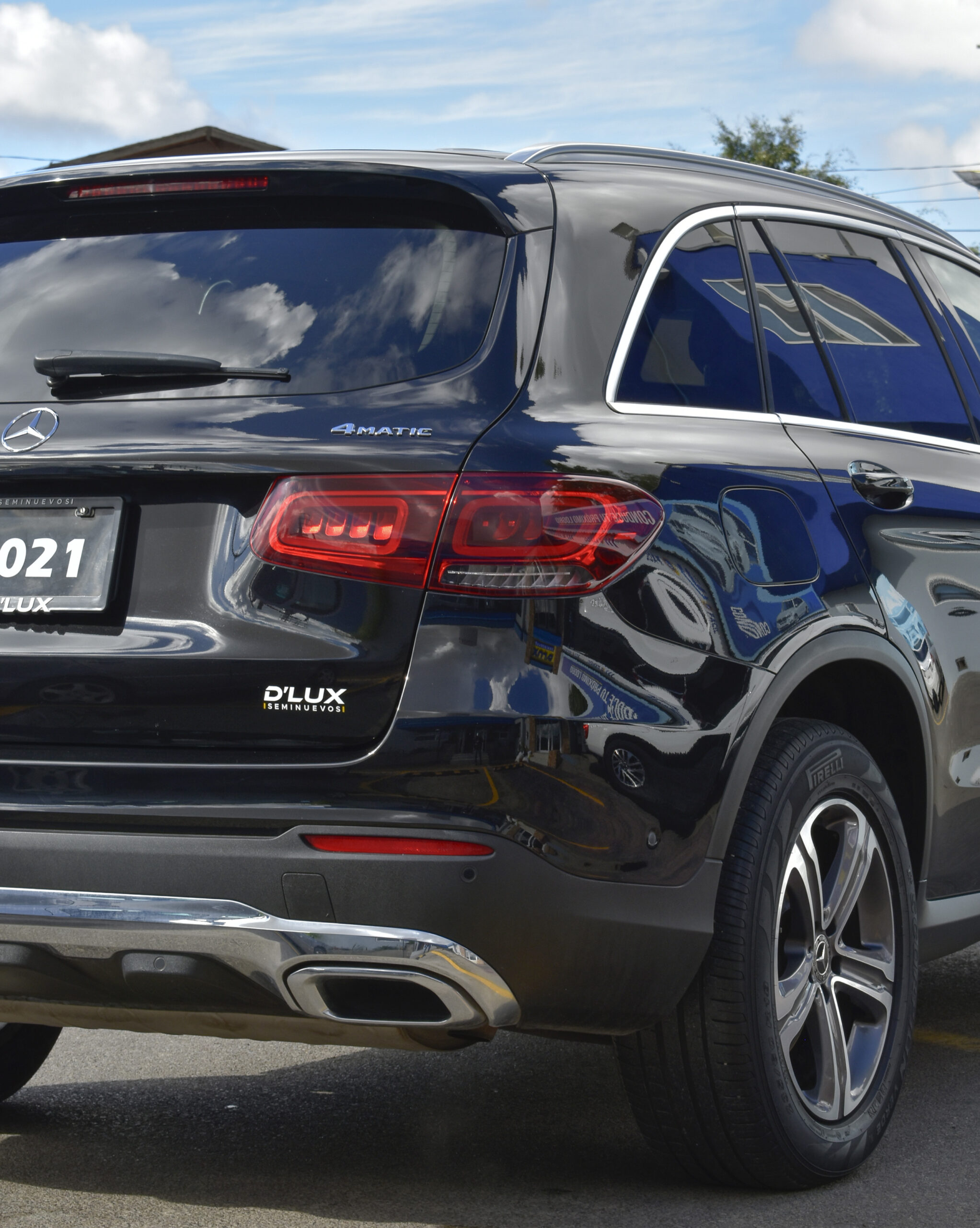 MERCEDES BENZ GLC300 COMFORT 2021