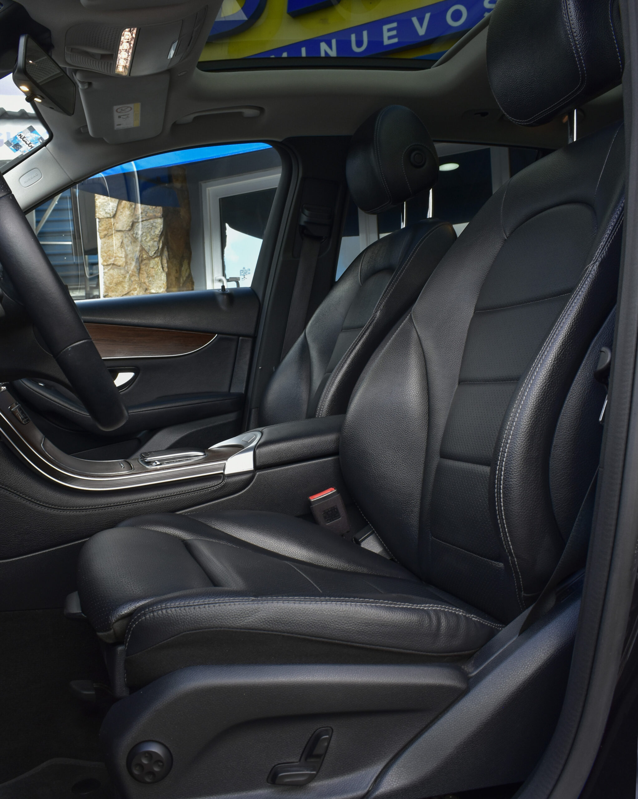 MERCEDES BENZ GLC300 COMFORT 2021