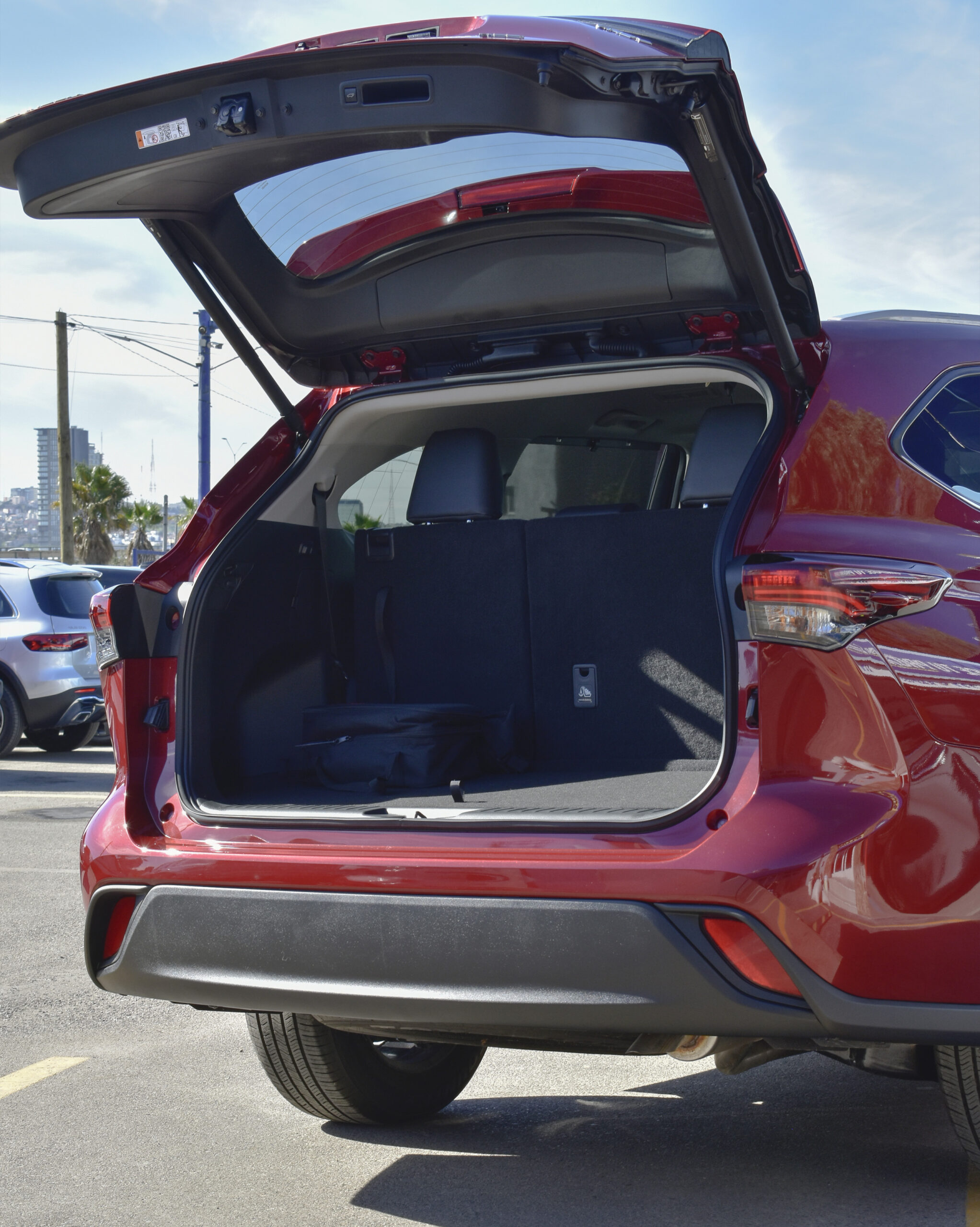 TOYOTA HIGHLANDER XLE 2025