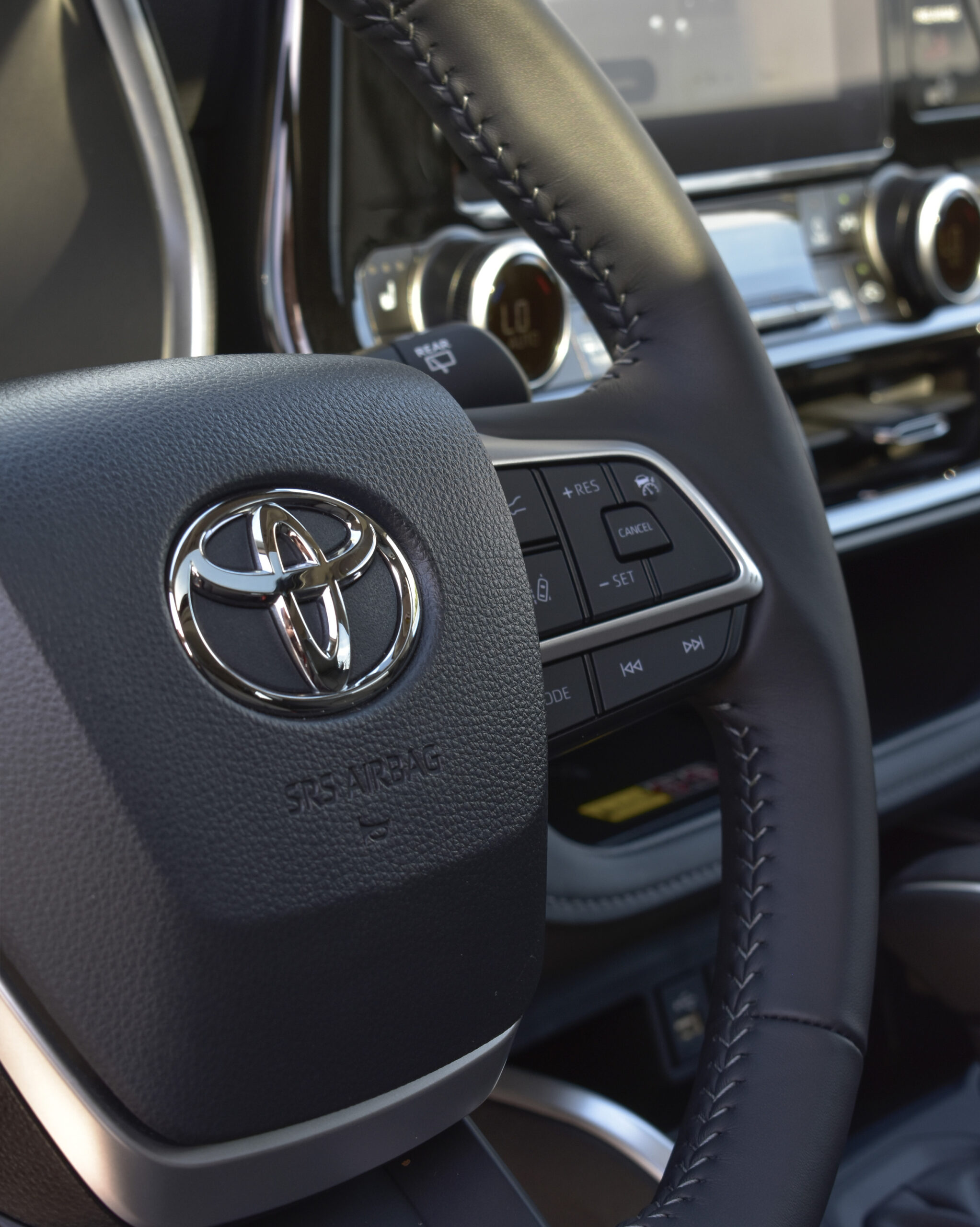 TOYOTA HIGHLANDER XLE 2025