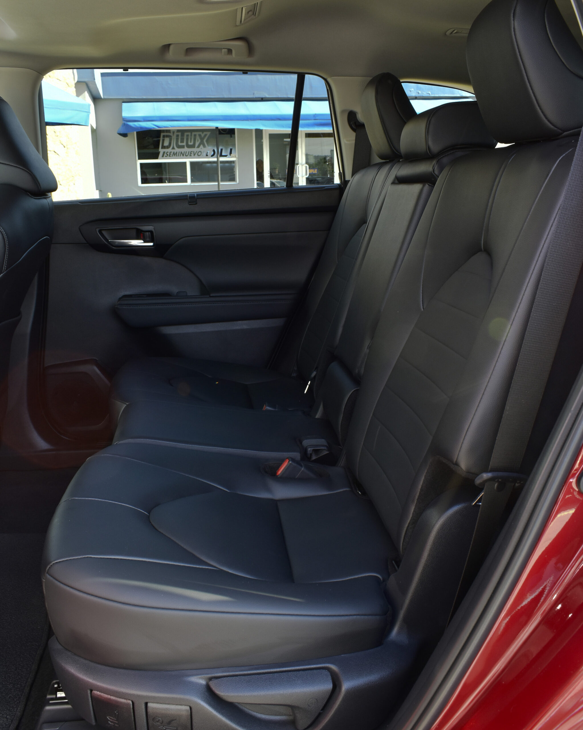 TOYOTA HIGHLANDER XLE 2025