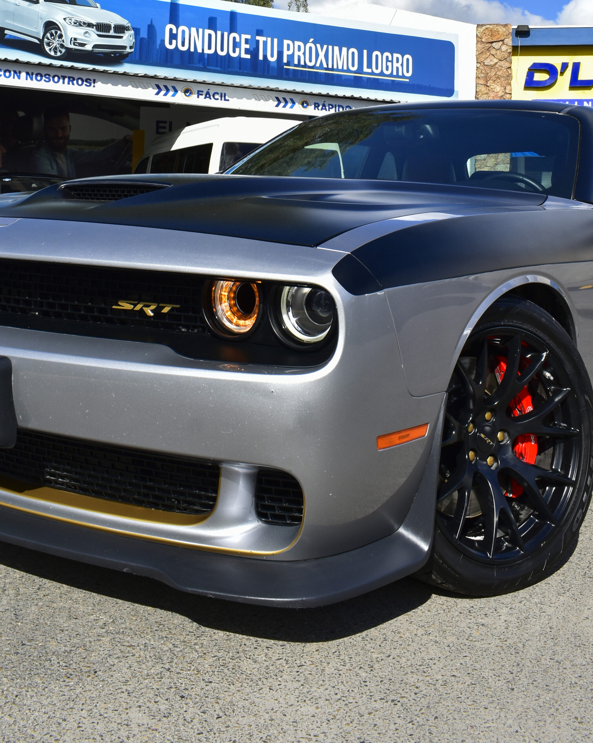 DODGE CHALLENGER SRT HELLCAT 2015
