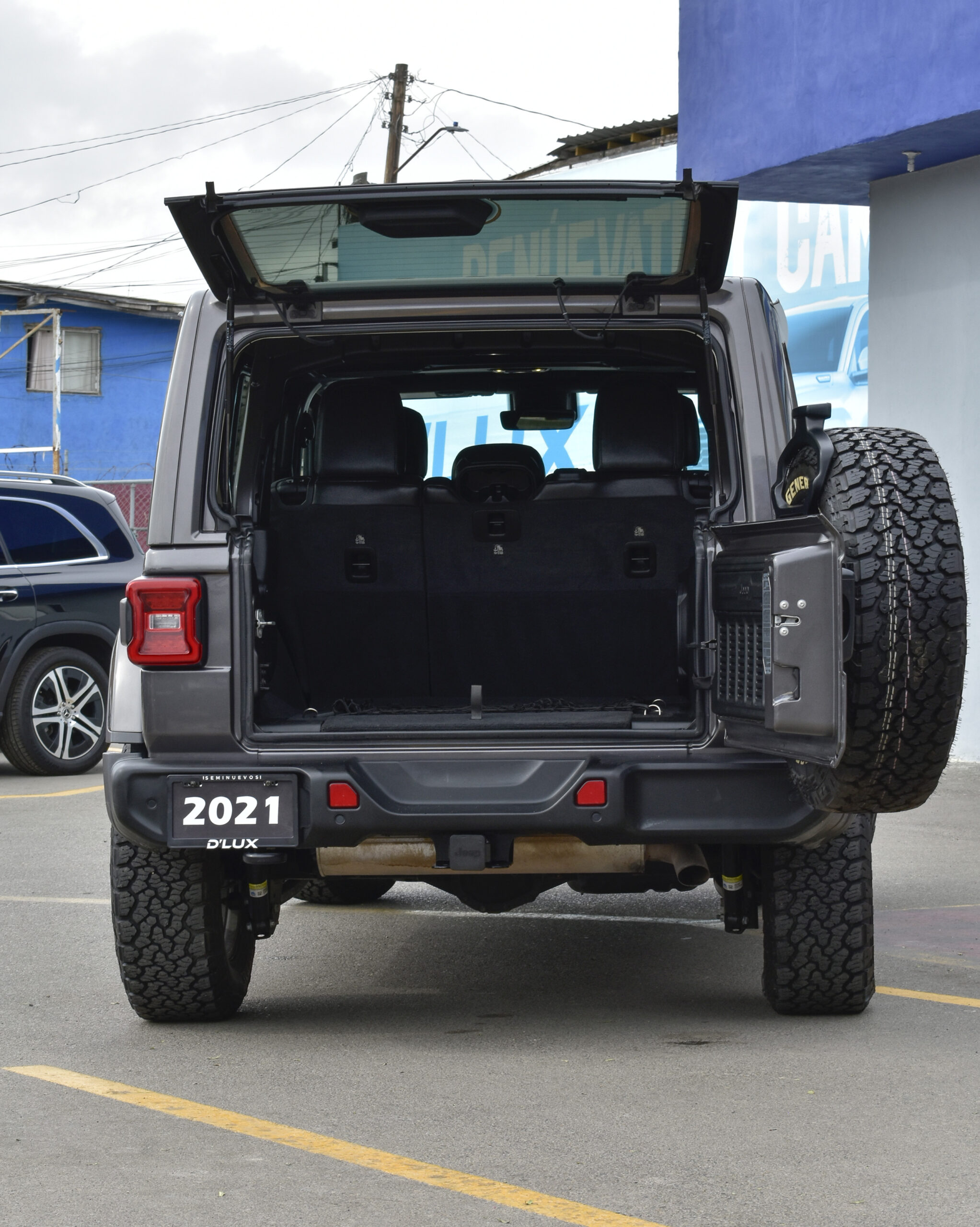 JEEP WRANGLER UNLTD SAHARA 2021