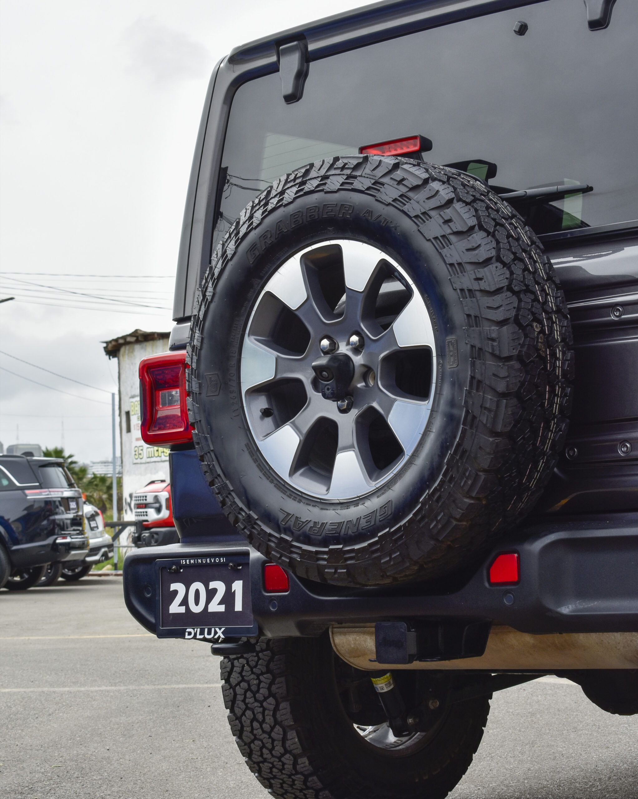 JEEP WRANGLER UNLTD SAHARA 2021