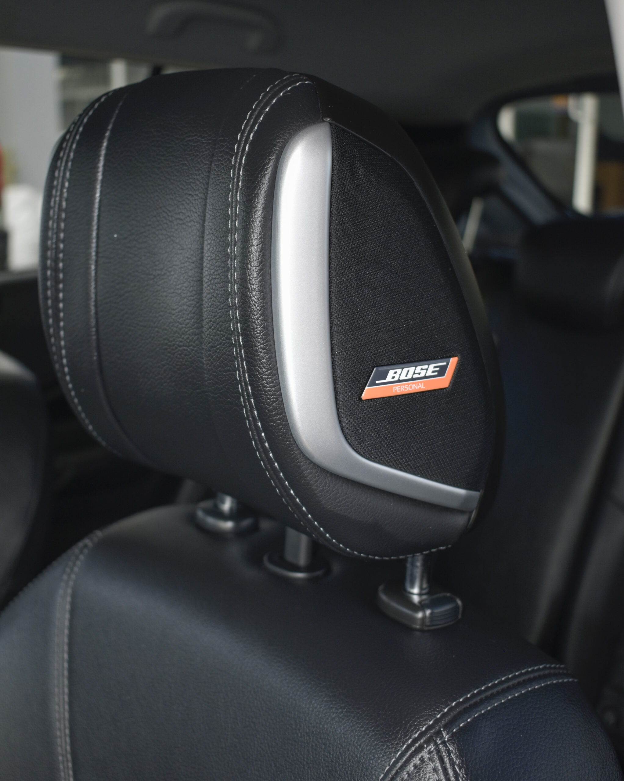 NISSAN KICKS EXCLUSIVE 2024