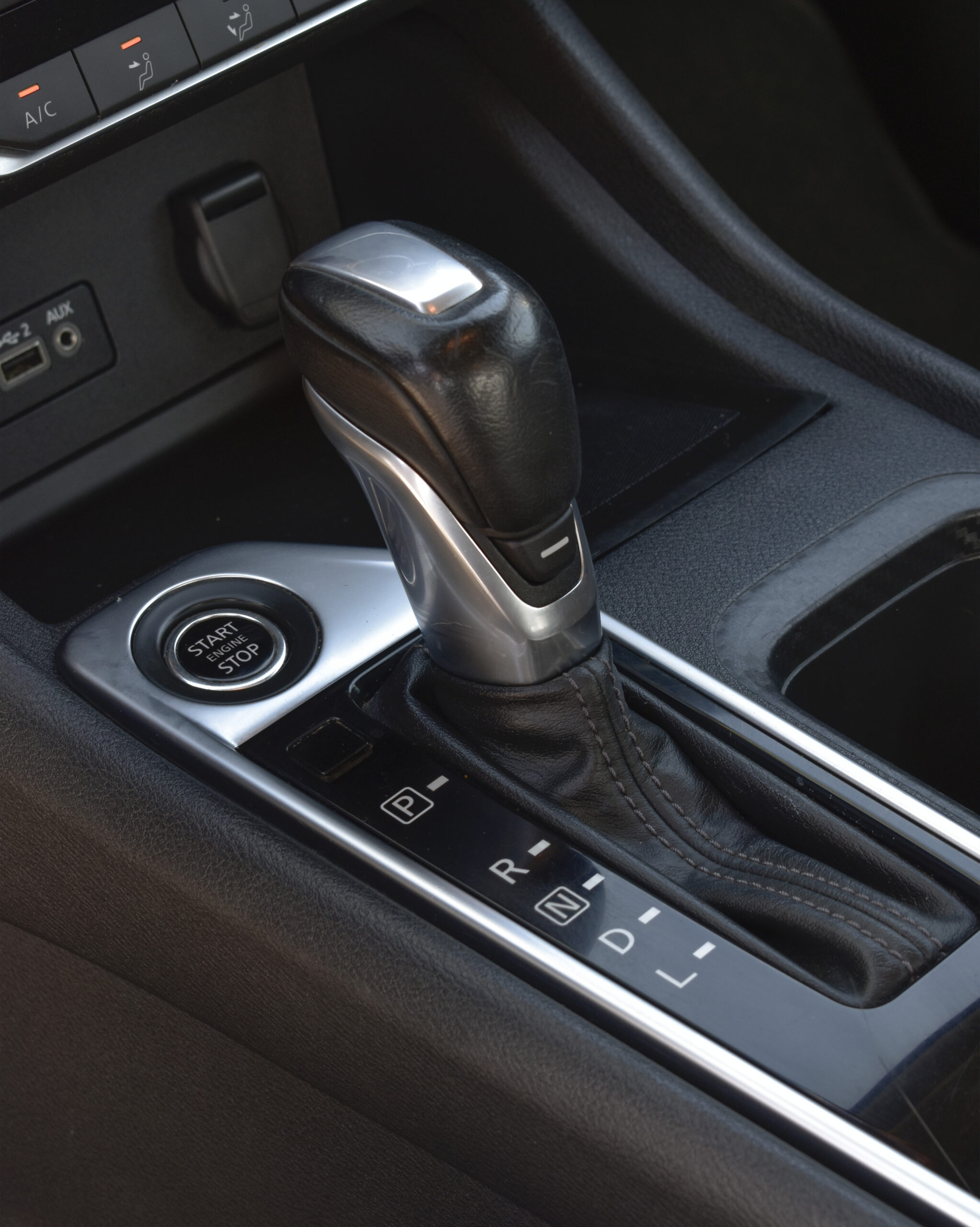 NISSAN SENTRA ADVANCE 2023