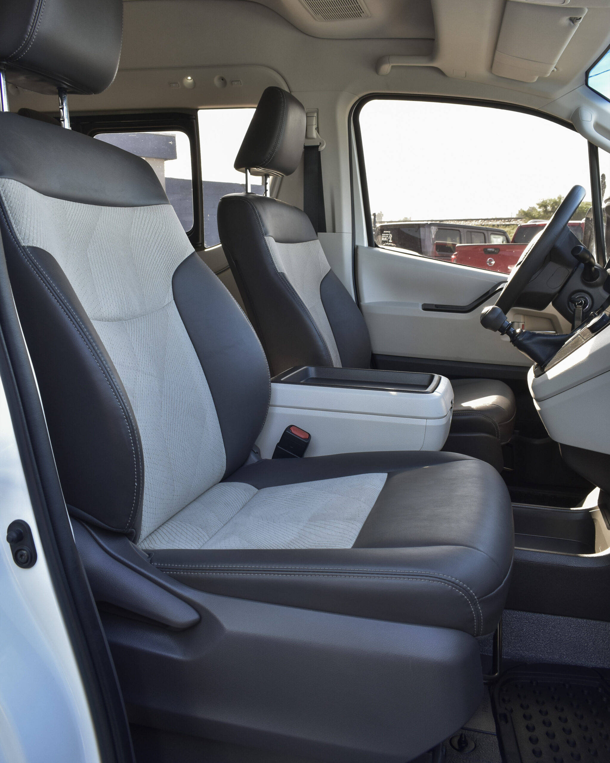 TOYOTA HIACE 12 PASAJEROS 2021