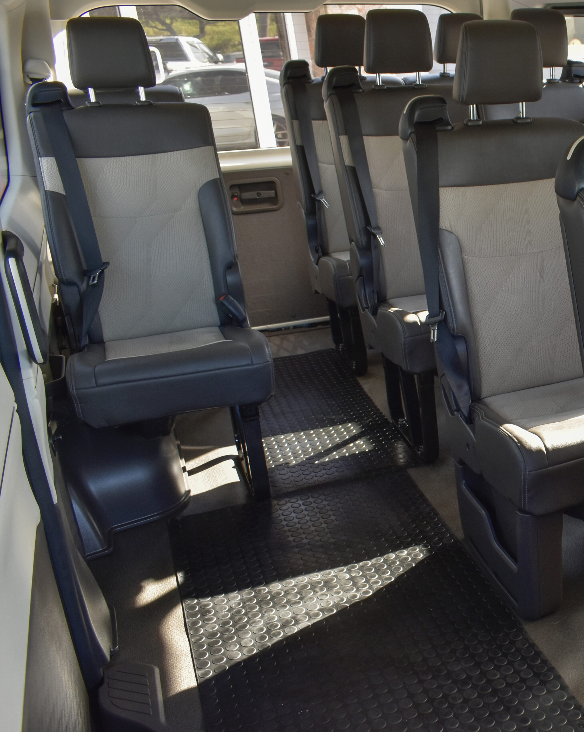 TOYOTA HIACE 12 PASAJEROS 2021