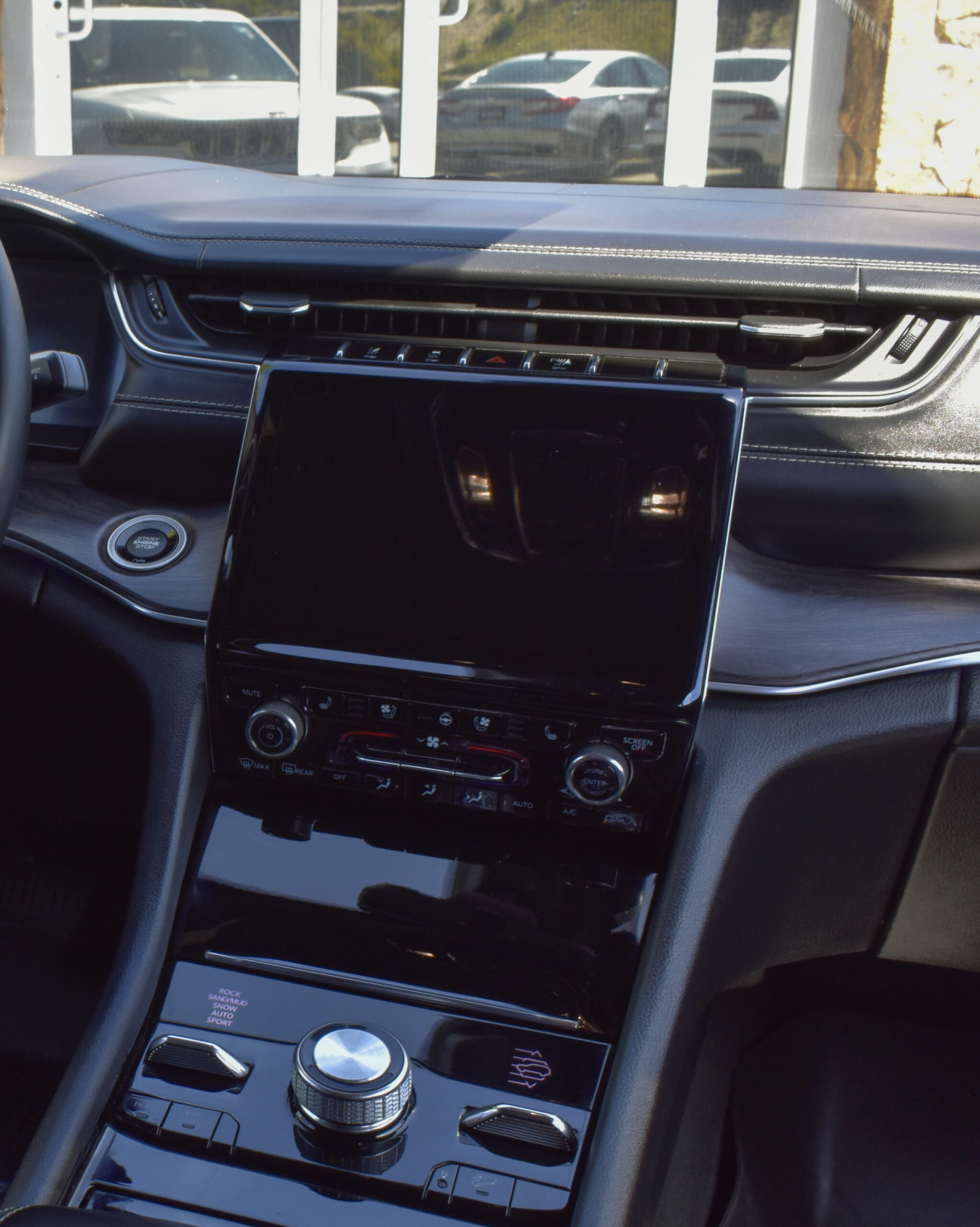 JEEP GRAND CHEROKEE OVERLAND 2022