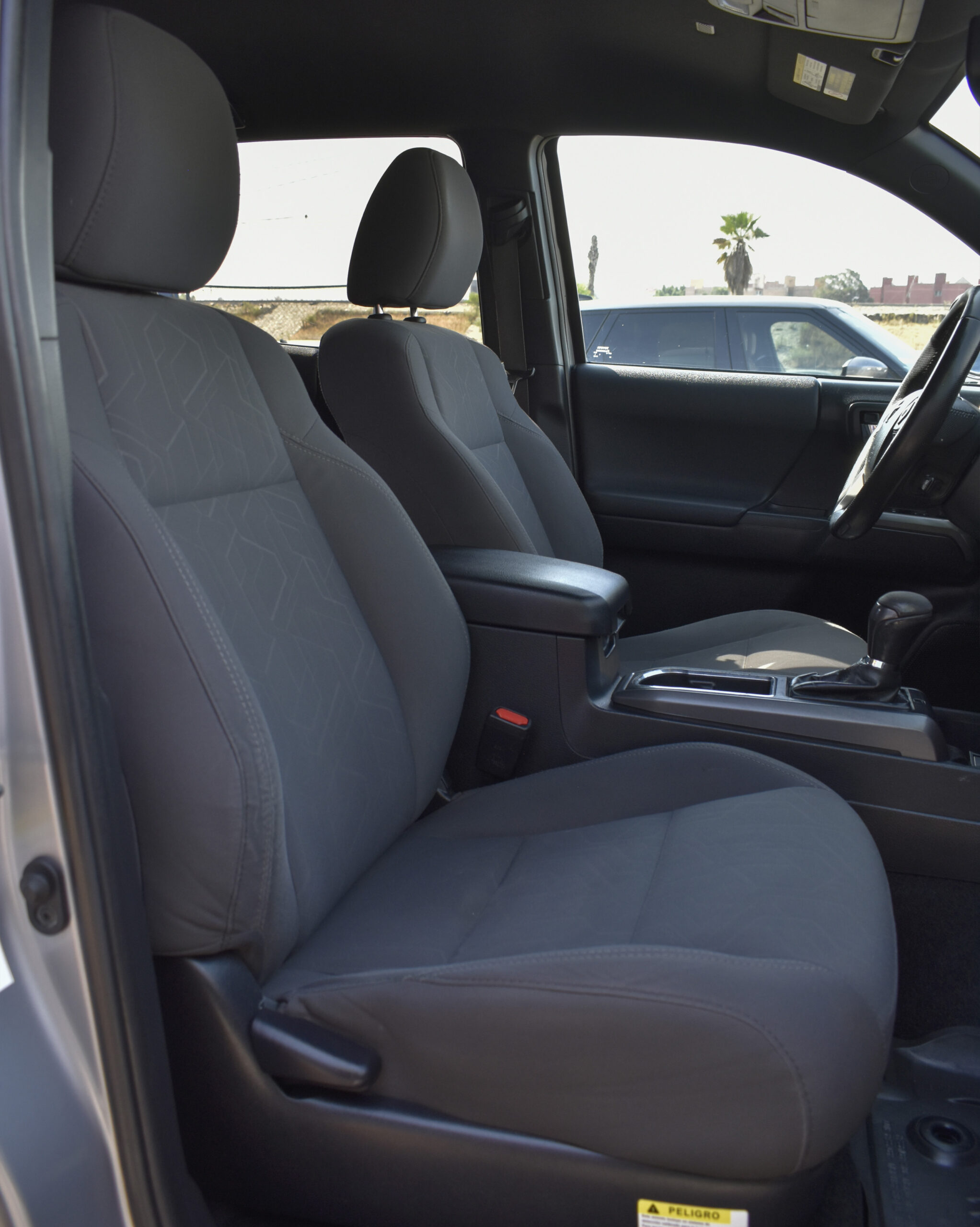 TOYOTA TACOMA SPORT 2019