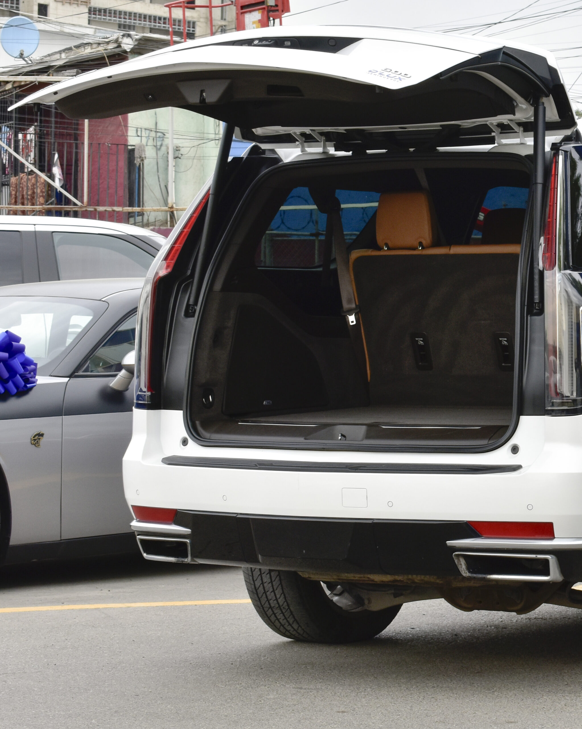 CADILLAC ESCALADE PAQ. C 2021