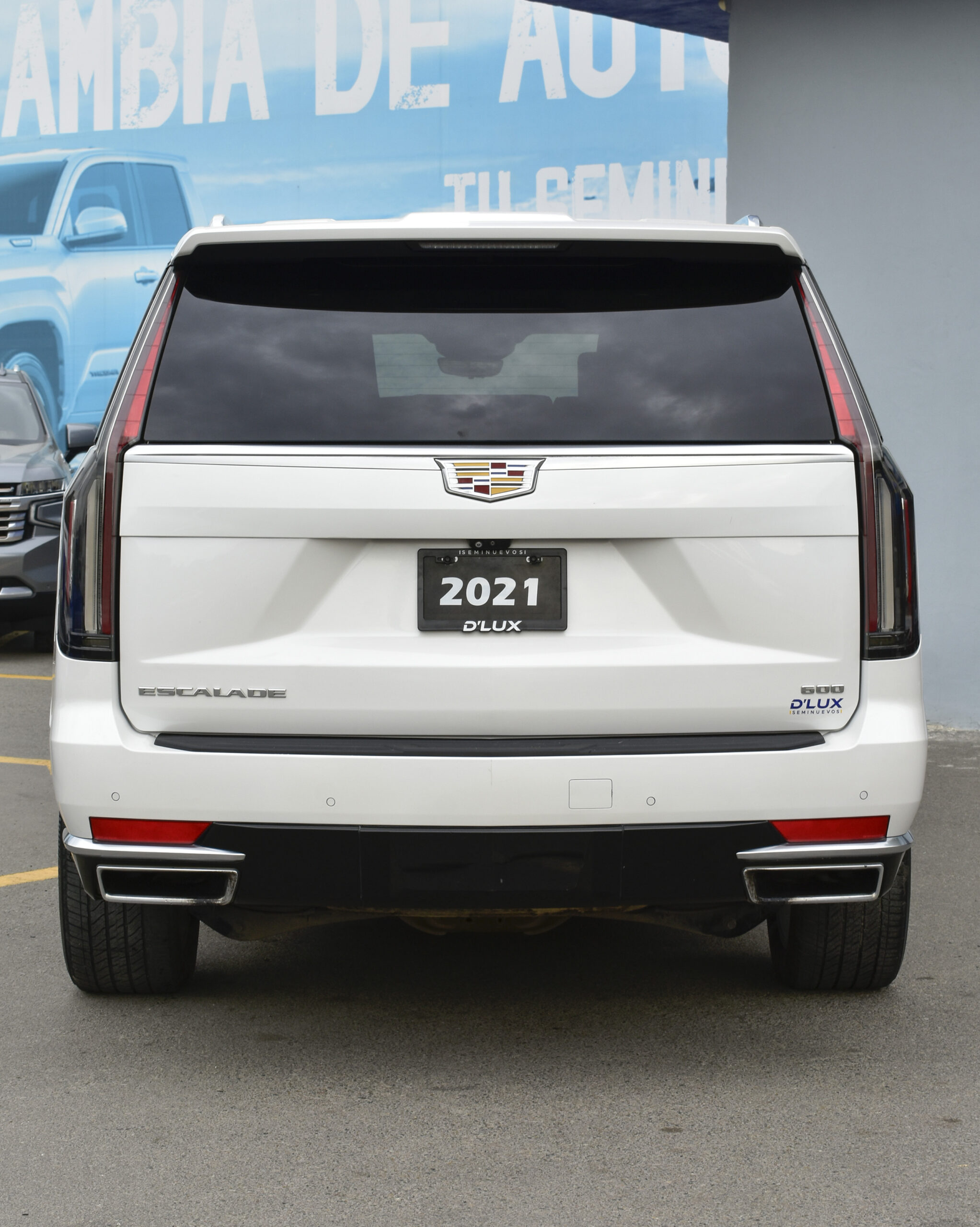 CADILLAC ESCALADE PAQ. C 2021