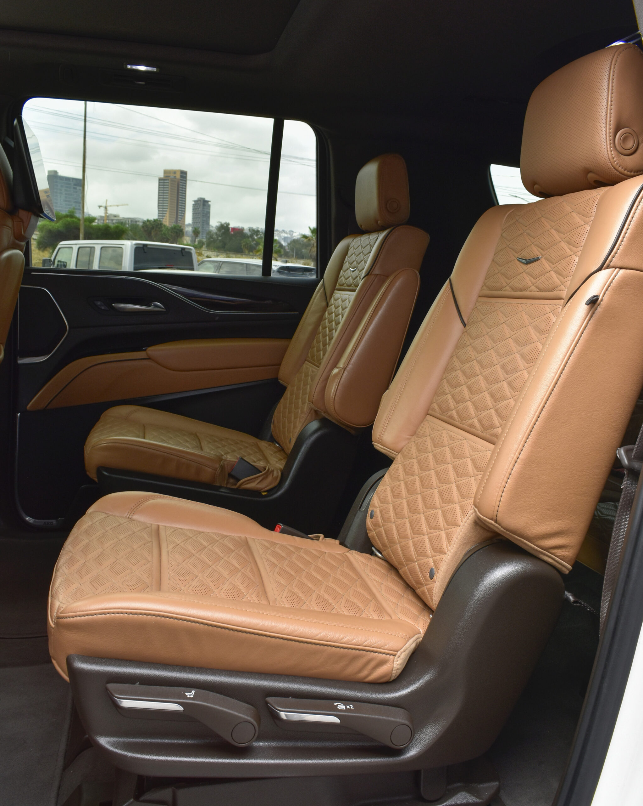 CADILLAC ESCALADE PAQ. C 2021