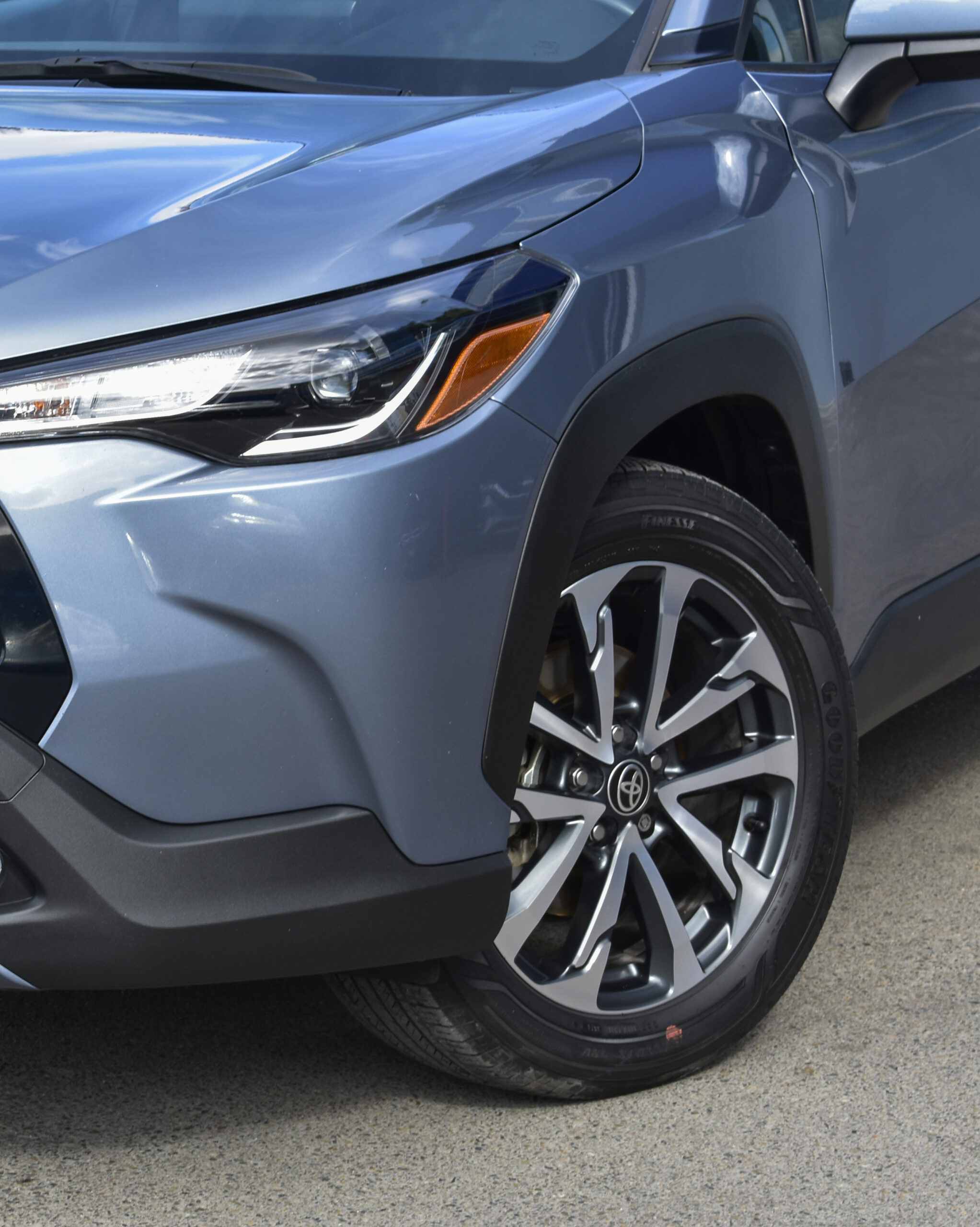 TOYOTA COROLLA CROSS LE HYB 2024