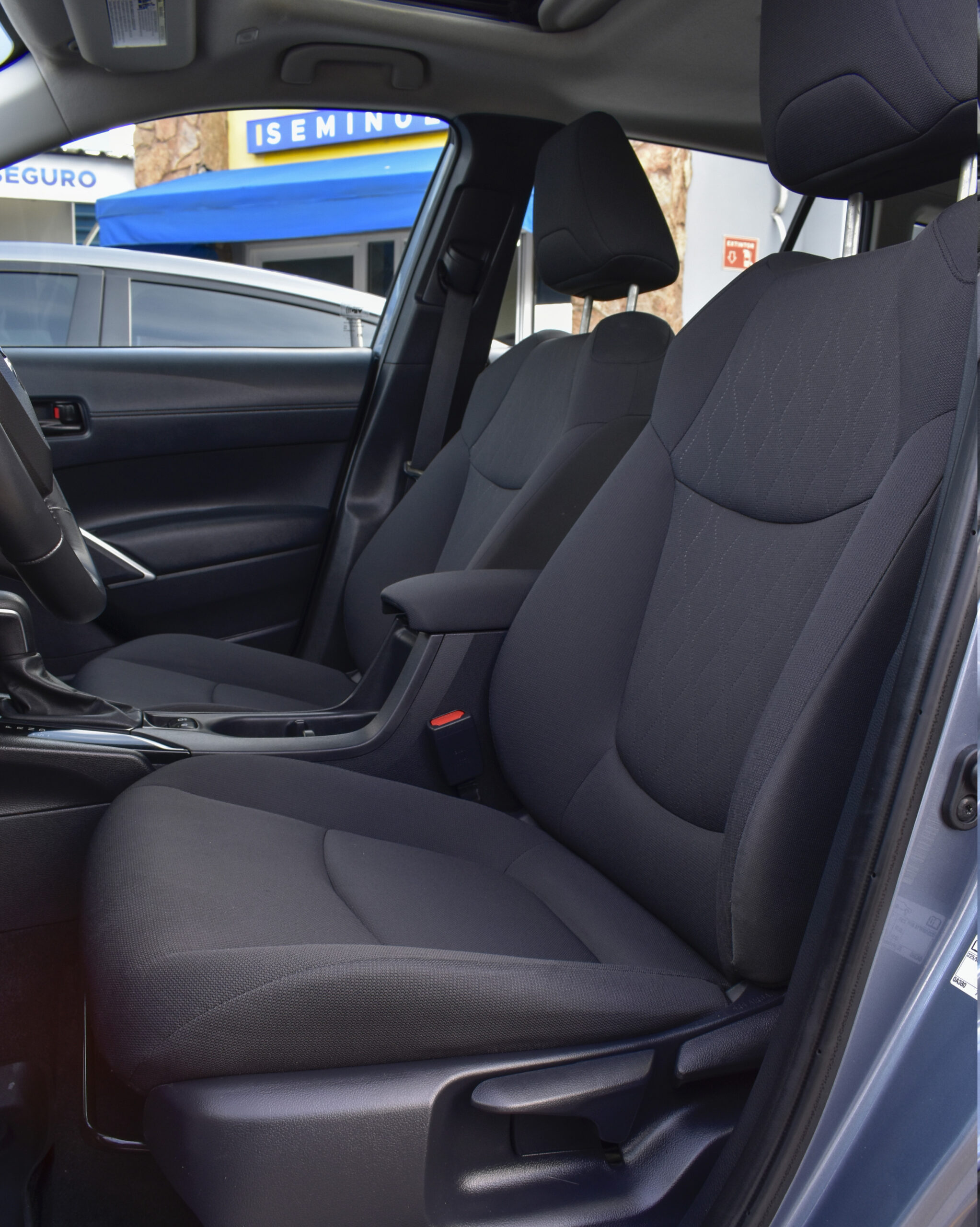 TOYOTA COROLLA CROSS LE HYB 2024