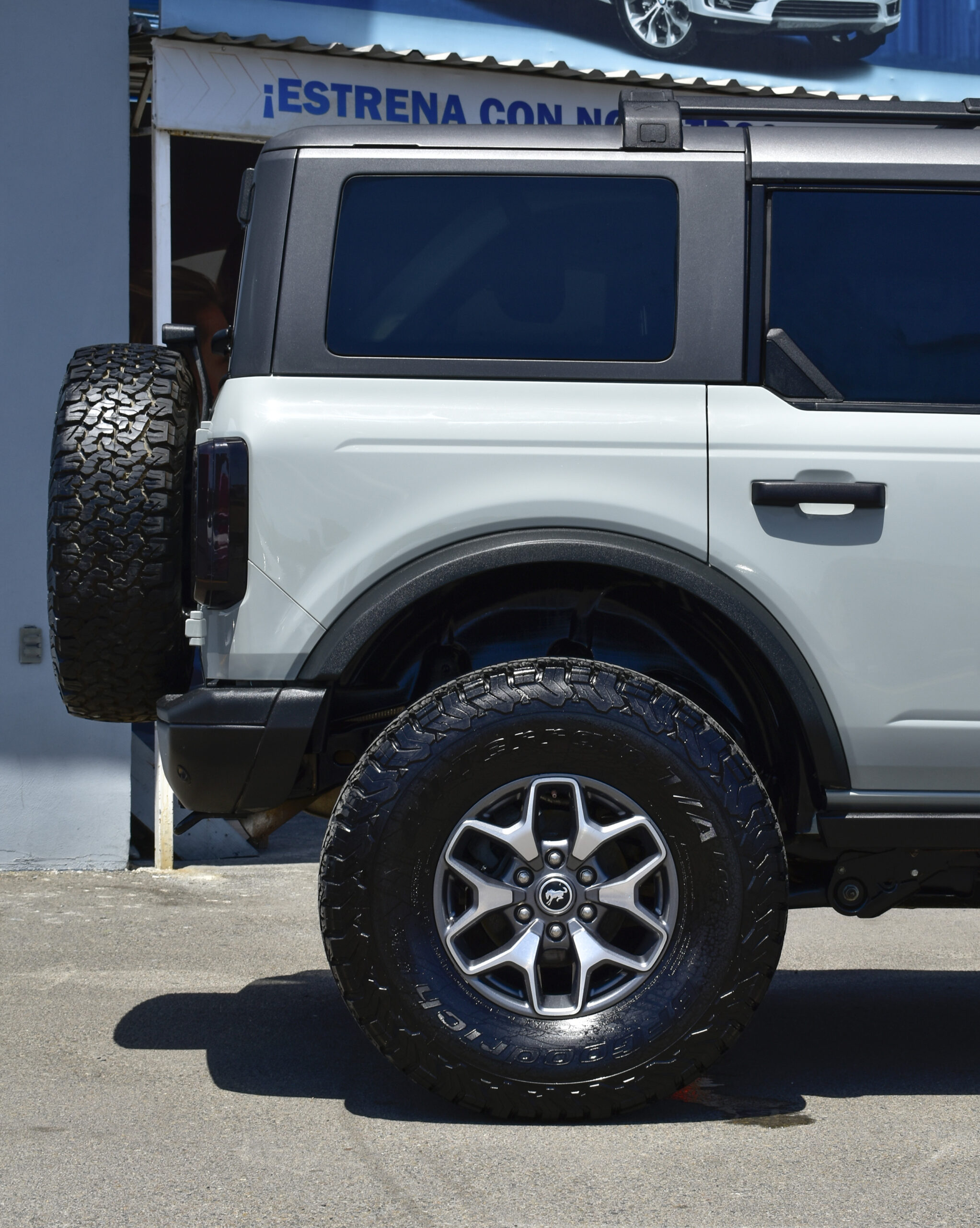 FORD BRONCO BADLANDS 2021