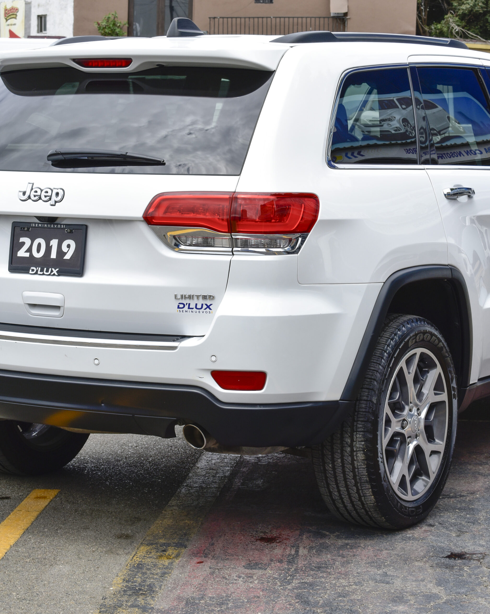 JEEP GRAND CHEROKEE LIMITED LUJO 2019