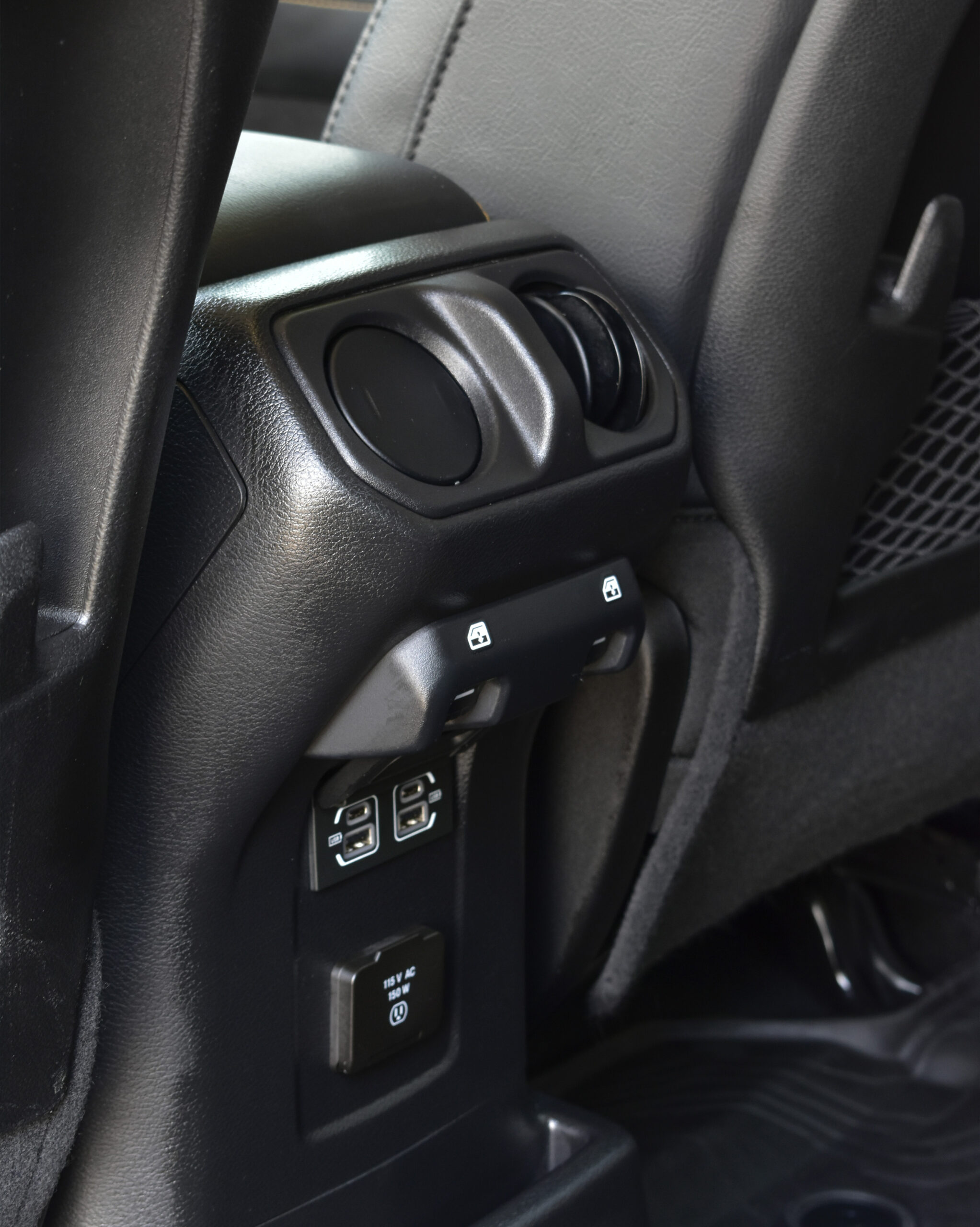 JEEP WRANGLER UNLTD SAHARA 2024