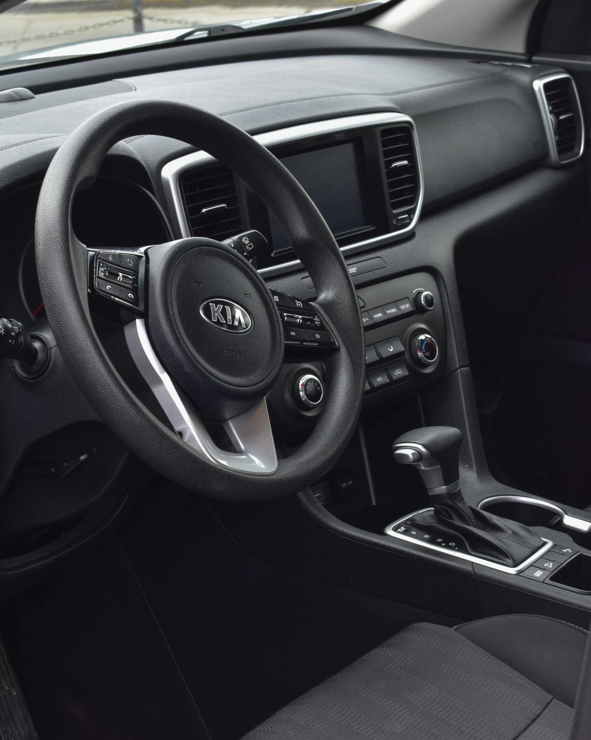 KIA SPORTAGE LX 2019