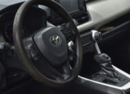 TOYOTA RAV4 XLE 2021